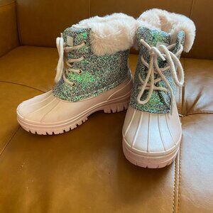 Magellen Girls Outdoor/Snow Boots (Pink Glitter)